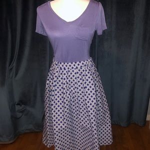 Michael Kors Size Large Midi Skirt